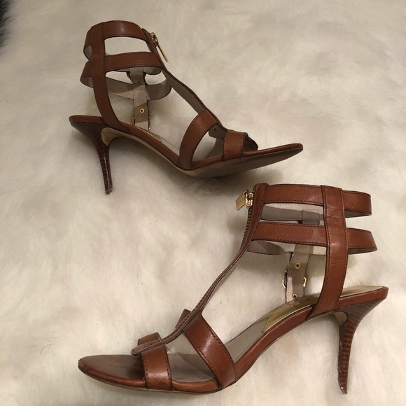 MICHAEL KORS Berkley Strap Sandals - Picture 3 of 6